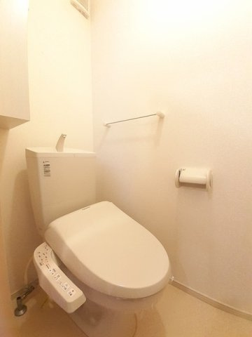 サン・レガーロのトイレ