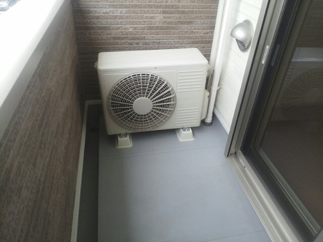 モデッサ　クスミールのバルコニー