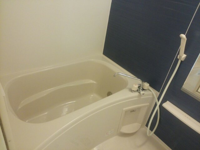 モデッサ　クスミールの浴室