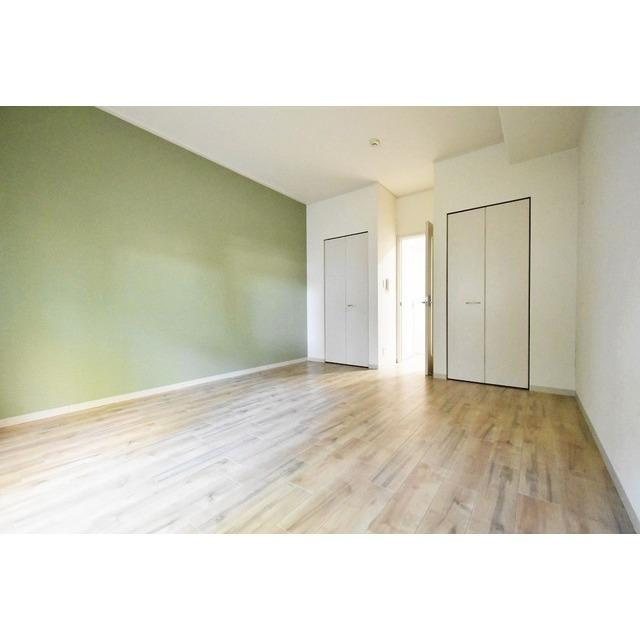 Maison du Angeの居間・リビング|こちらの居間で趣味の時間をお楽しみください