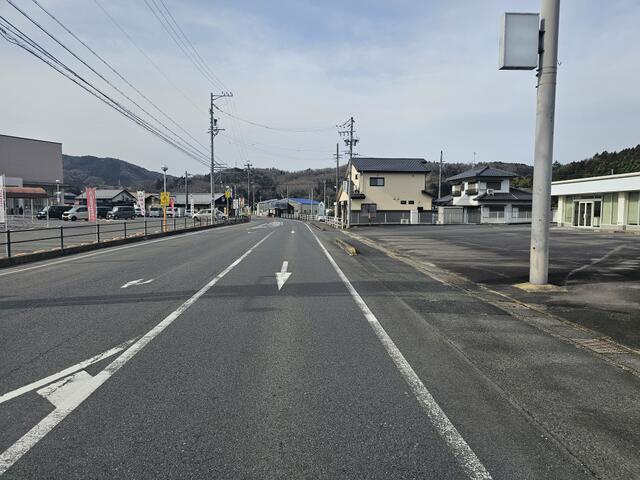 瑞浪市稲津町小里の店舗事務所の周辺