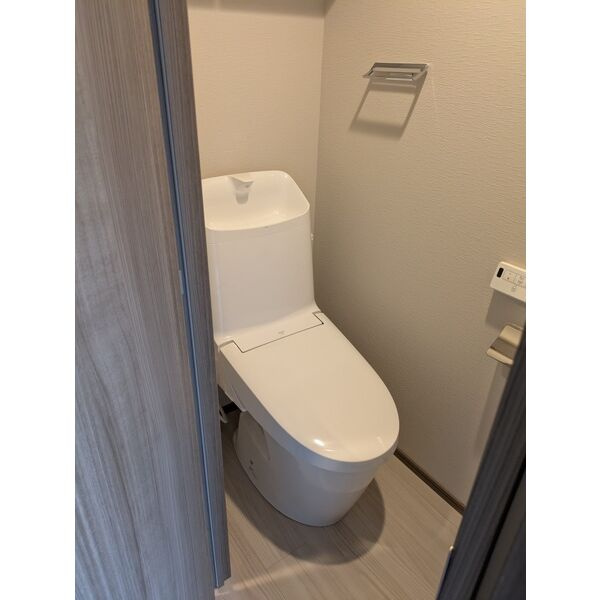 コンポジット新宿柏木のトイレ