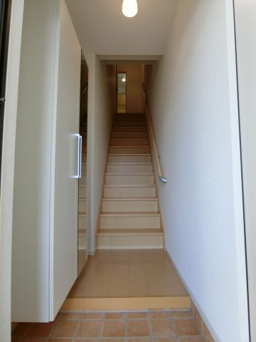 プリンセチア　Ⅰの玄関