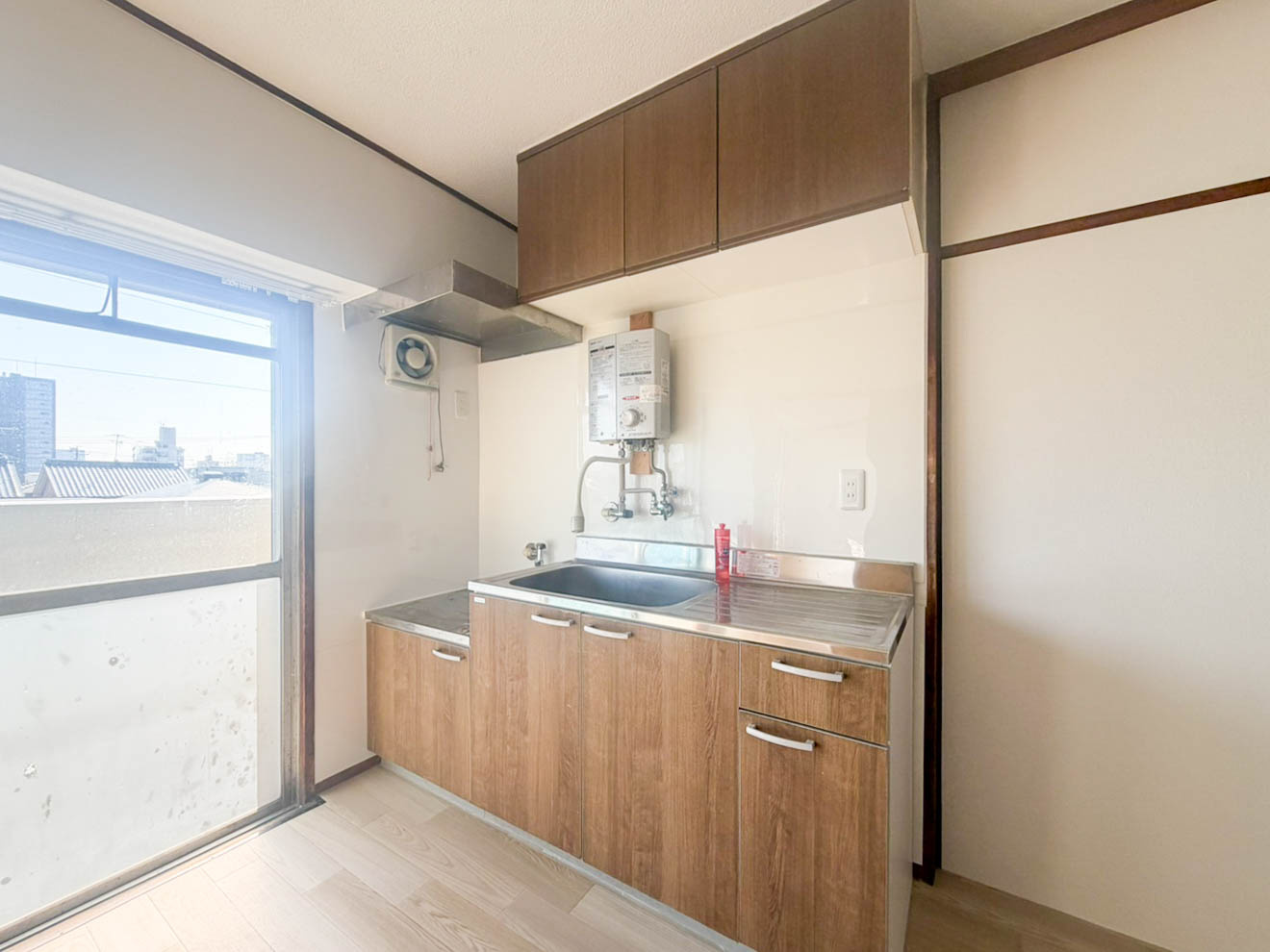 五番町ハイツ　B棟のキッチン|キッチンでお料理をお楽しみください