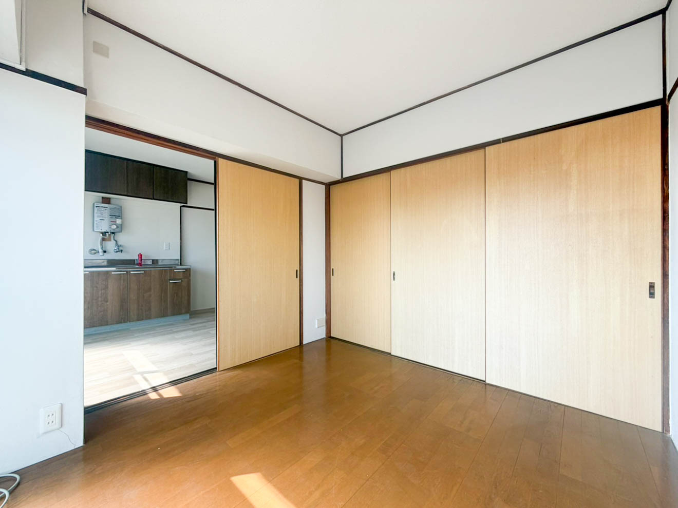 五番町ハイツ　B棟の寝室|落ち着いて過ごせるお部屋なので、寝室にいかがでしょうか