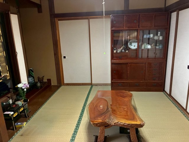 見附市下関町　土地建物（4棟）の内装