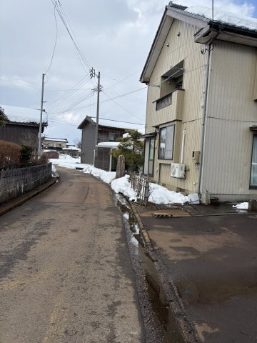 見附市下関町　土地建物（4棟）の外観