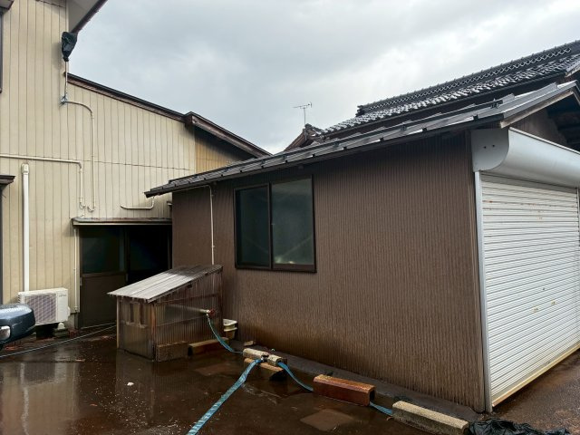 見附市下関町　土地建物（4棟）の外観