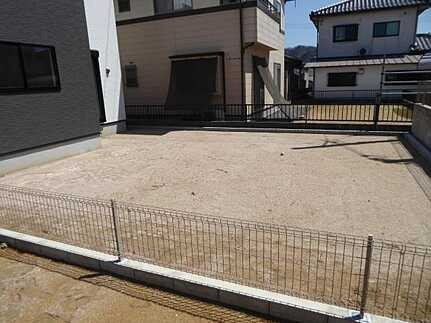 安芸高田市吉田町吉田字鯨多　新築一戸建て(全3棟)の庭