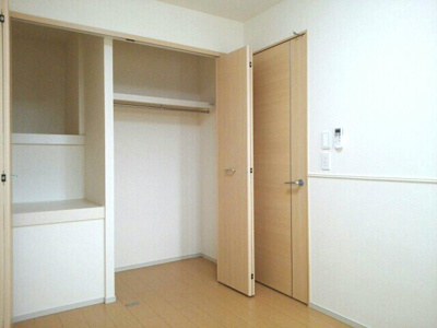 【内装】 | ベガ