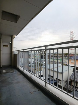 【バルコニー】 | セゾン八尾東