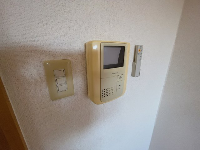 サウスヒルズ緑Bのセキュリティ|別部屋反転間取りのお写真となります。