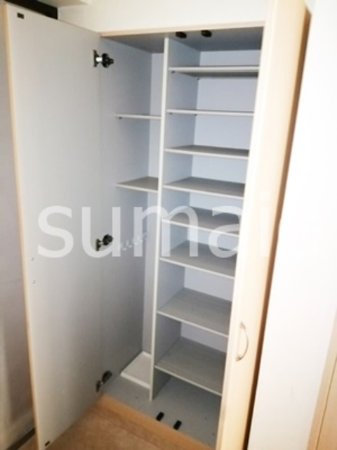 スパシエフィールドS新都心の玄関|玄関収納☆