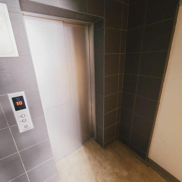 横浜翠葉ＢｕｉｌｄｉｎｇⅠのロビー