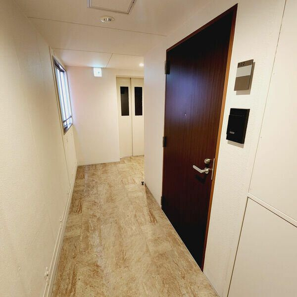 横浜翠葉ＢｕｉｌｄｉｎｇⅠのエントランス