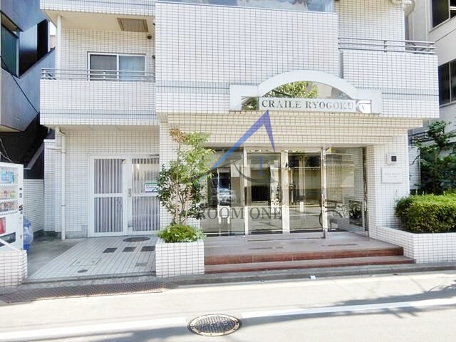 クレイル両国のエントランス|エントランスです。