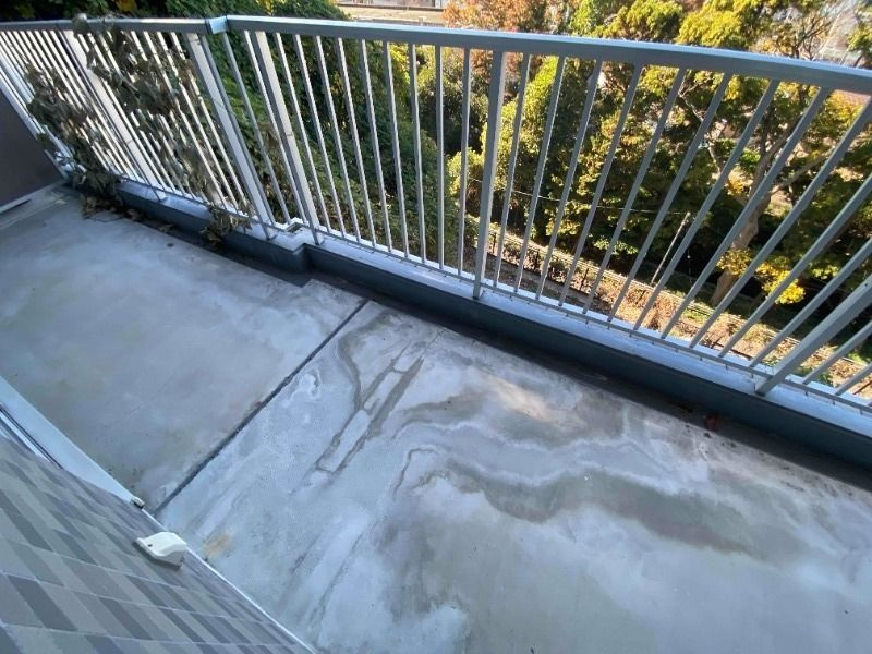 ディアパーク杉田南のバルコニー