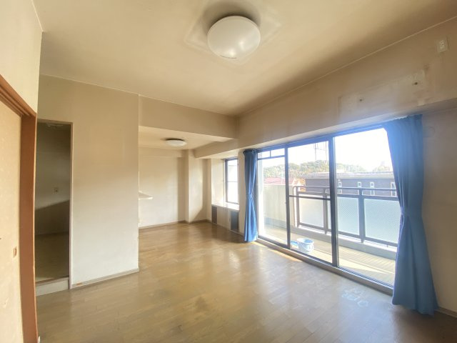 チッタ・清城の居間・リビング|LDK14.8帖♪