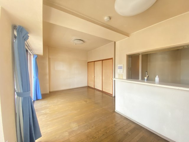 チッタ・清城の居間・リビング|リビング　別角度☆