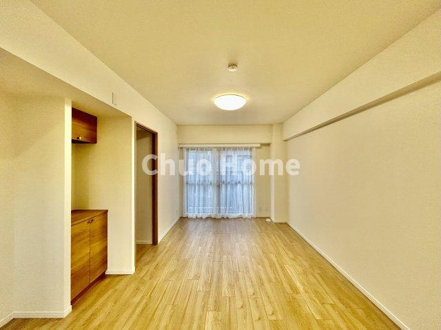 ペルレ五反野の居間・リビング|リビングダイニング