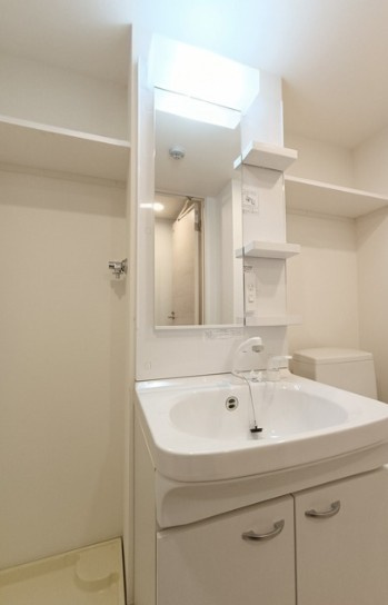 タスキsmart新大塚Ⅲの独立洗面台