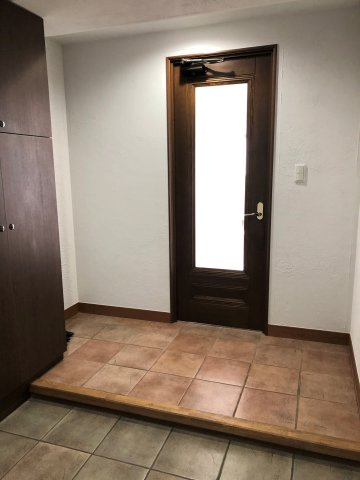 エスペロー平和台の玄関|きれいな玄関です