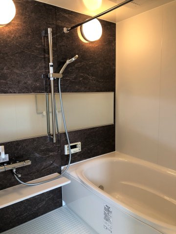 エスペロー平和台の浴室|お風呂です