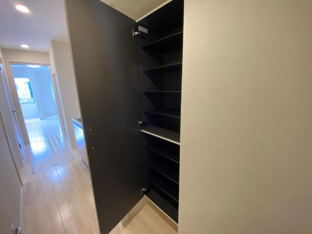 アリュール阿見の収納|シューズBOX