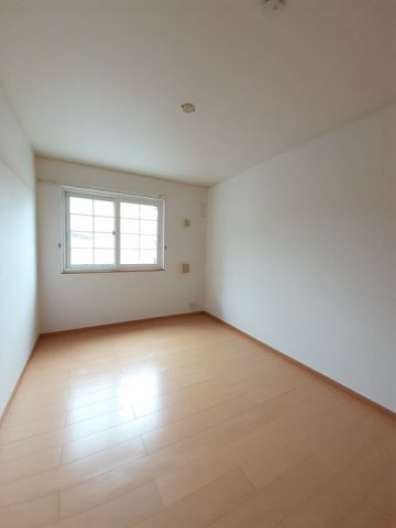 ピーノ・レジーナⅡの内装|内装もきれいです