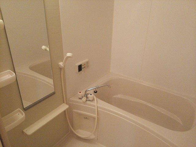 フルール　メゾン　Ｂの浴室|日々の暮らしに欠かせないお風呂です