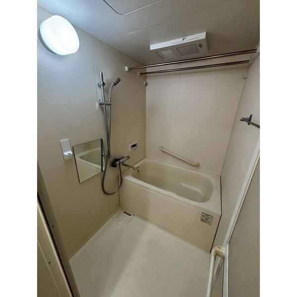 フロレセール南六甲の浴室