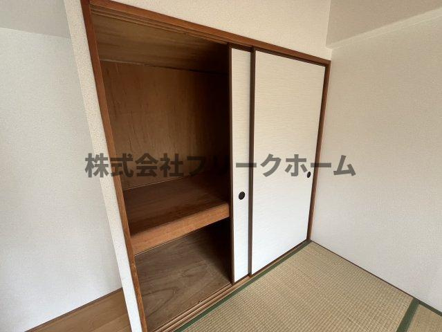 小金井市貫井北町１丁目の賃貸マンションの収納