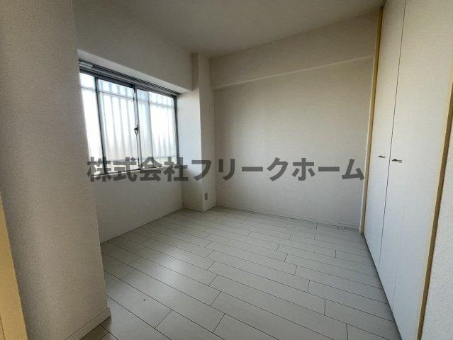 小金井市貫井北町１丁目の賃貸マンションの寝室