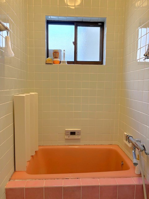 南向きオール電化住宅◆リフォーム＆リノベーション用に最適◆下京区梅小路本町の浴室|浴室