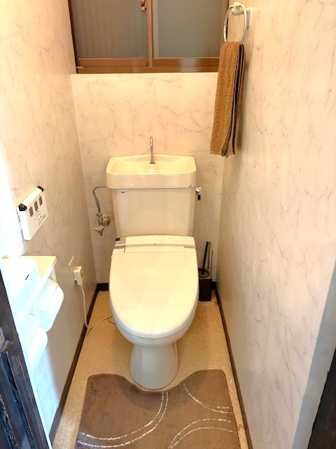 南向きオール電化住宅◆リフォーム＆リノベーション用に最適◆下京区梅小路本町のトイレ|トイレ