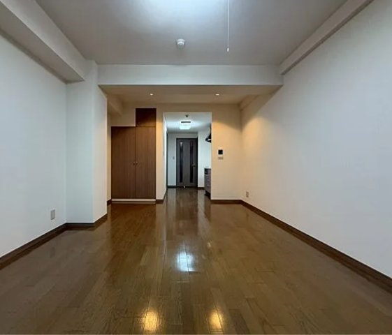 【ForYor湊川公園】　神戸市兵庫区1棟収益マンション「湊川駅徒歩1分」「満室稼働中」の居間・リビング