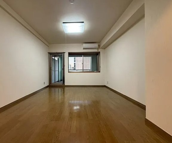 【ForYor湊川公園】　神戸市兵庫区1棟収益マンション「湊川駅徒歩1分」「満室稼働中」の洋室