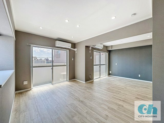 ヴェルテ山本 403号室の浴室