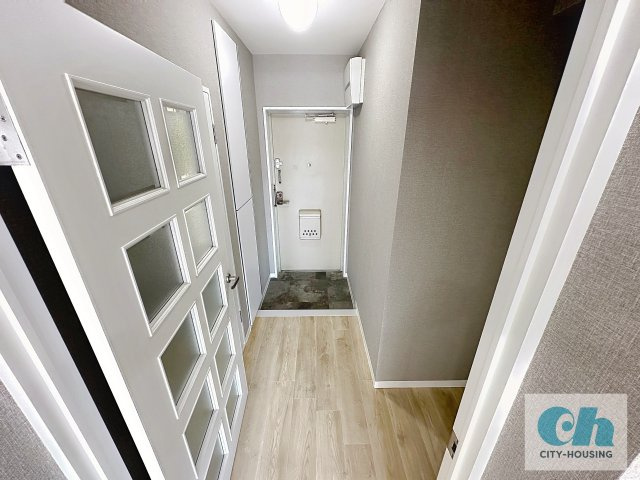 ヴェルテ山本 403号室の洋室