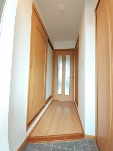 トラッド美里Ａの玄関