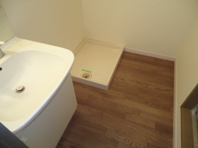 【洗面所】 | ラルーナ | 洗面