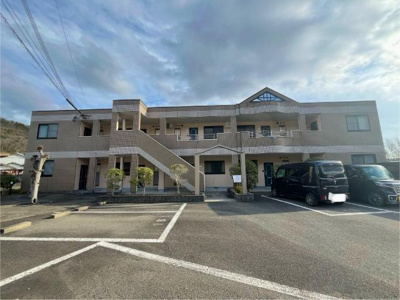 【外観】 | ラルーナ | 外観写真（昼）