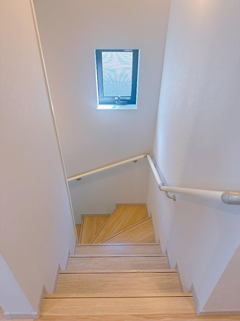 世田谷区野毛1丁目　中古戸建のその他|現地写真

現地ご見学希望・資料請求などお気軽にお問い合わせ下さい！
03-5990-5201