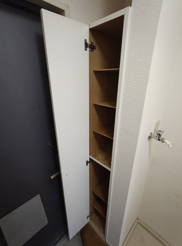 レオパレスこうべ山手の収納