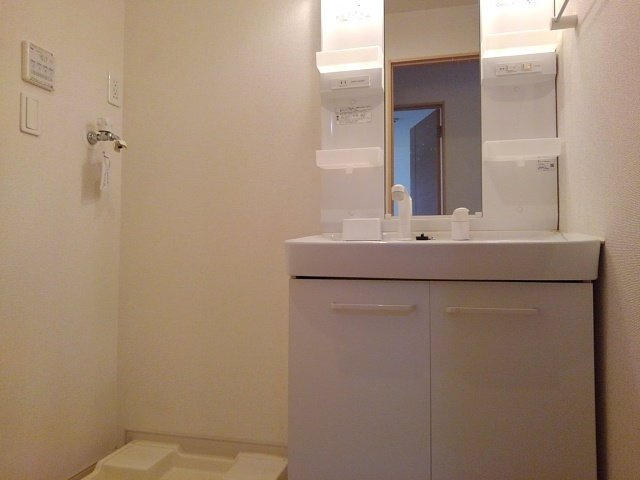 ネオジョウワＨ　Ⅰの洗面所