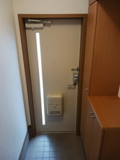 ゆったりとした玄関です