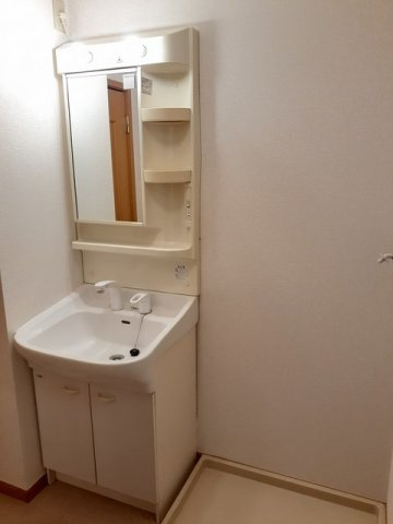 コンパクトで使いやすい洗面所