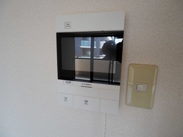 【TVモニター付きインターフォン】