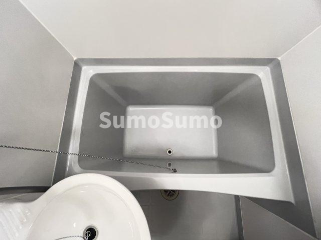 レオパレス岡本の浴室
