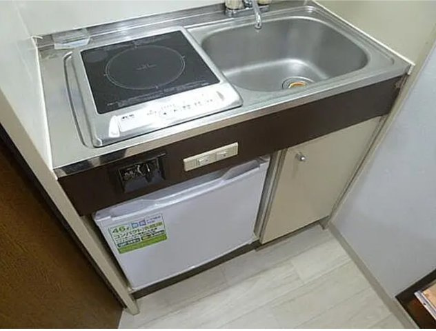 【オムニバス平野本町】　大阪市平野区1棟売マンション　「満室！」「利回り7.7％」のキッチン